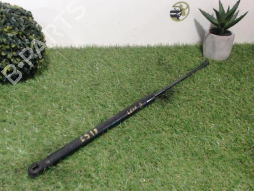 tailgate-lift-support-seat-leon-1p1-2005-2006-2007-2008-2009-2010-2011-2012-2013-25395066 main image