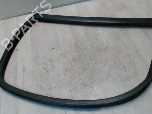 Used Rubber door seal PEUGEOT BOXER Van 2.2 HDi 100 (101 hp) 27600165