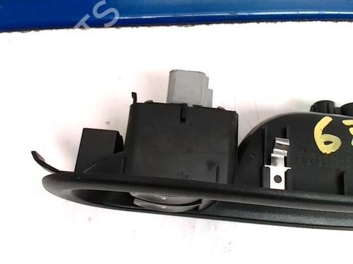Left front window switch RENAULT TWINGO II (CN0_) 1.2 16V (CN0K, CN0V, CN0A) | BP25416678I27