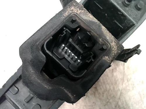 Używane Lampa oświetlenia tablicy rejestracyjnej RENAULT SCÉNIC II (JM0/1_) 1.9 dCi (JM0G, JM12, JM1G, JM2C) (120 hp) 27922210