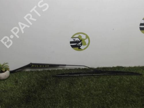 Used Front windshield wiper arm PEUGEOT 307 (3A/C) 2.0 HDi 90 (90 hp) 25394045
