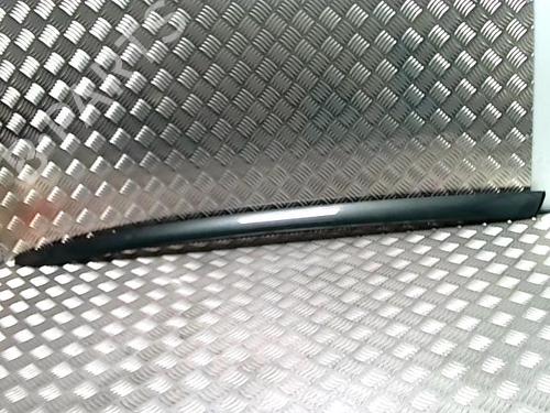 Modanatura parafango anteriore destra CITROËN C4 Picasso II 1.6 HDi / BlueHDi 115 (115 hp) 31875310