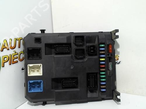 Used Fuse box PEUGEOT 207 SW (WK_) 1.6 HDi (92 hp) 30266242