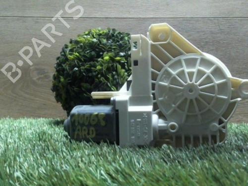 Used Right rear window motor AUDI A4 B8 Avant (8K5) 2.0 TDI (143 hp) 31221953
