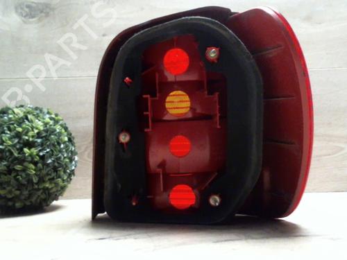 Left taillight VW POLO (6N2) 1.4 16V | BP25409292C34
