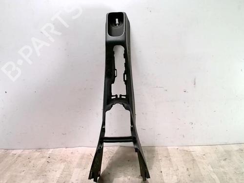 Console central CITROËN C3 II (SC_) 1.4 HDi 70 (SC8HZC, SC8HR0, SC8HP4) (68 hp) 25427163