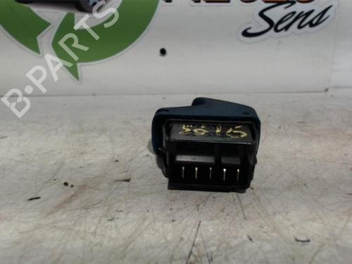 Interrupteur de vitre avant droite RENAULT TWINGO I (C06_) 1.2 (C063, C064) | BP25398713I26 