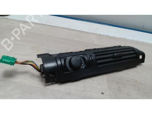 Used Air vent PEUGEOT 5008 (0U_, 0E_) 1.6 HDi (114 hp) 25420014