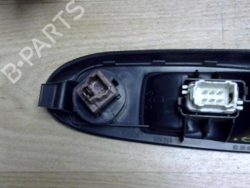 Høyre Foran elrute bryter RENAULT CLIO II (BB_, CB_) 1.5 dCi (B/CB07) | BP25408845I26 