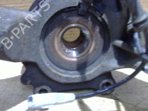 Used Left front steering knuckle PEUGEOT 308 I (4A_, 4C_) 1.6 HDi (90 hp) 25413068