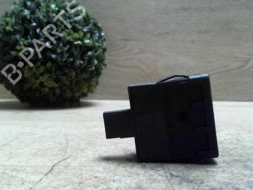 Used Switch PEUGEOT 308 I (4A_, 4C_) 1.6 HDi (92 hp) 31228776