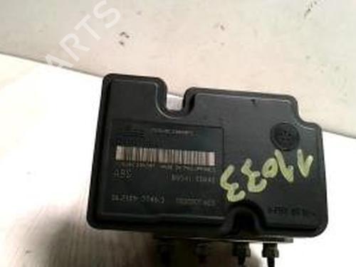 Módulo de ABS TOYOTA YARIS (_P9_) 1.4 D-4D (NLP90_, NLP90R) (90 hp) 25425198