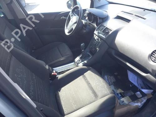 Garniture avant droite OPEL MERIVA B MPV (S10) 1.4 (75) | BP30794467C59