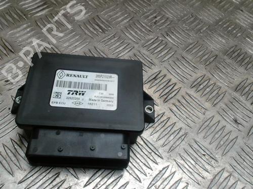 Used Control unit RENAULT SCÉNIC III (JZ0/1_) 1.6 dCi (JZ00, JZ12) (130 hp) 31221530