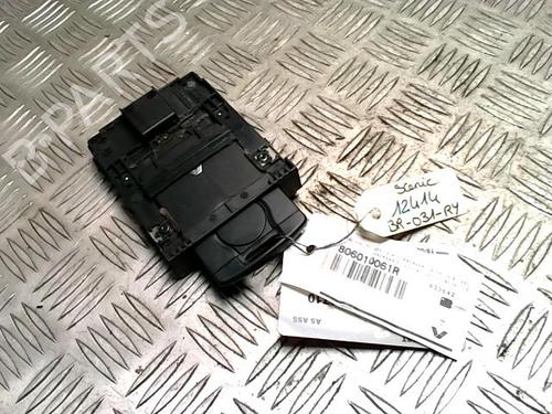 Used Electronic module RENAULT SCÉNIC III (JZ0/1_) 1.6 dCi (JZ00, JZ12) (130 hp) 31231745