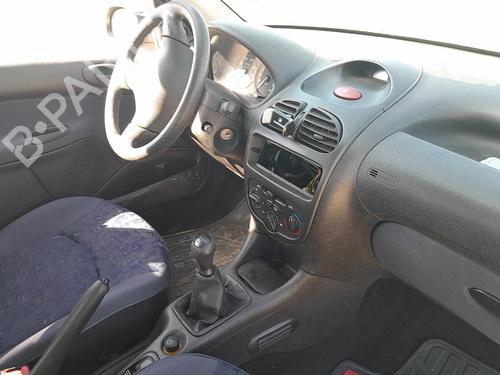 Gebruikte PEUGEOT 206 Hatchback (2A/C) 1.4 i 4828643 Onderdelen