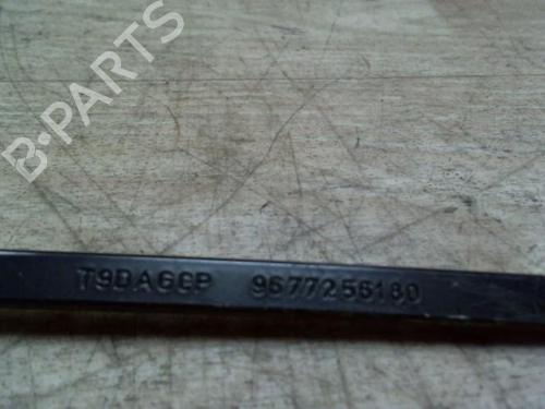 Front windshield wiper arm PEUGEOT 308 II (LB_, LP_, LW_, LH_, L3_) 1.6 BlueHDi 120 | BP25409043C143 