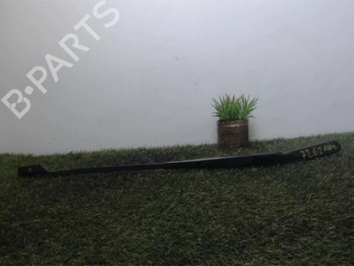 Used Front windshield wiper arm PEUGEOT 308 I (4A_, 4C_) 1.6 HDi (90 hp) 25391406