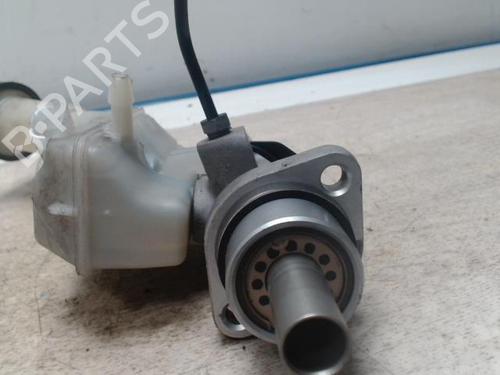 Used Brake master cylinder RENAULT MODUS / GRAND MODUS (F/JP0_) 1.5 dCi (FP0F, JP0F) (86 hp) 28088665