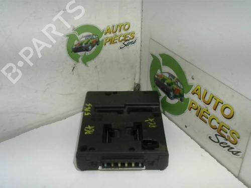Sikringsdose RENAULT SCÉNIC I MPV (JA0/1_, FA0_) 1.6 (JA00, JA16, JA15, JA19, JA1V, JA2B, JA2C, JA0B,... (107 hp) 25398611