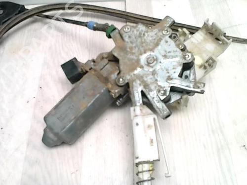 Rear left window mechanism LAND ROVER FREELANDER I (L314) 2.0 DI 4x4 | BP25422832C24 