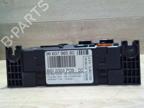 Used Fuse box Fuse box 25384265 25384265