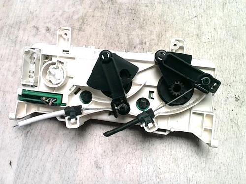 Used Climate control RENAULT CLIO II Hatchback Van (SB0/1/2_) 1.5 dCi (SB07) (65 hp) 25422662