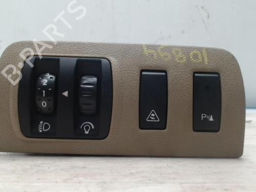 Used Switch RENAULT MEGANE III Hatchback (BZ0/1_, B3_) 1.5 dCi (106 hp) 25418775
