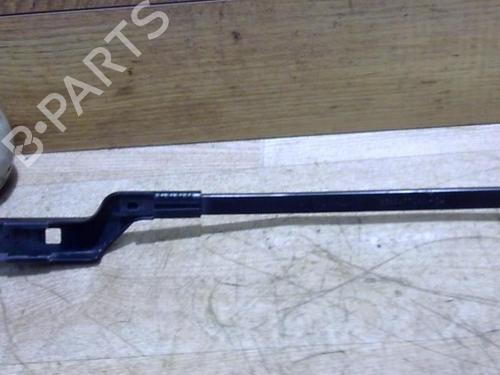 Front windshield wiper arm PEUGEOT 308 I (4A_, 4C_) 1.6 HDi | BP29527366C143 