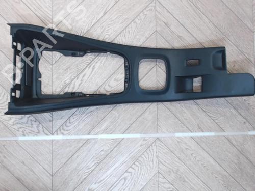 Used Middle console RENAULT MEGANE III Hatchback (BZ0/1_, B3_) 1.5 dCi (BZ09, BZ0D, BZ1W, BZ29, BZ14) (110 hp) 25388380