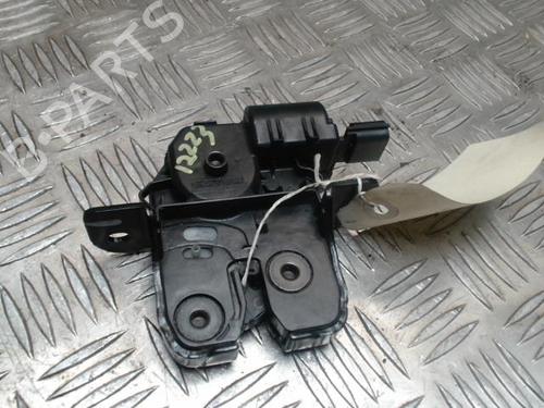 Used Tailgate lock RENAULT GRAND SCÉNIC III (JZ0/1_) 1.6 dCi (JZ00, JZ12) (130 hp) 30531847