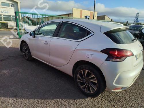 Right front window switch CITROËN DS4 (NX_) 1.6 HDi 110 | BP26281422I26