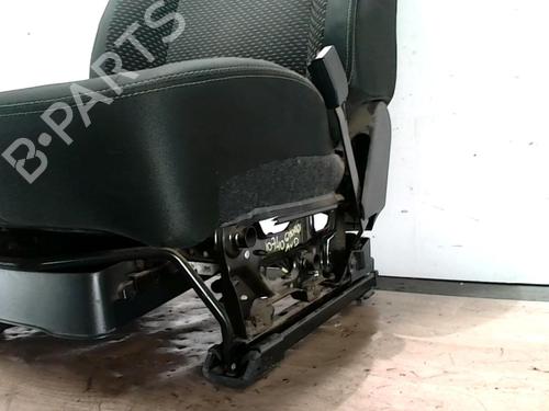 Used Right front seat NISSAN QASHQAI I (J10, NJ10) 2.0 dCi (150 hp) 25427929