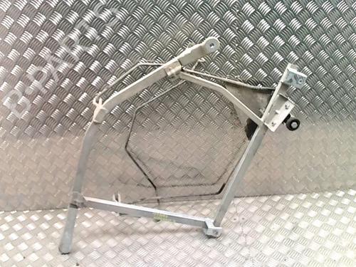 support-renault-megane-iv-hatchback-b9amn_-2015-36681769 main image