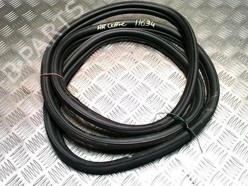 Used Rubber door seal CITROËN DS3 (SA_) 1.6 HDi 90 (92 hp) 31149316