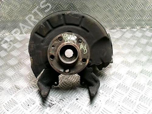 Used Right front steering knuckle VW POLO IV (9N_, 9A_) 1.4 TDI (75 hp) 31143590