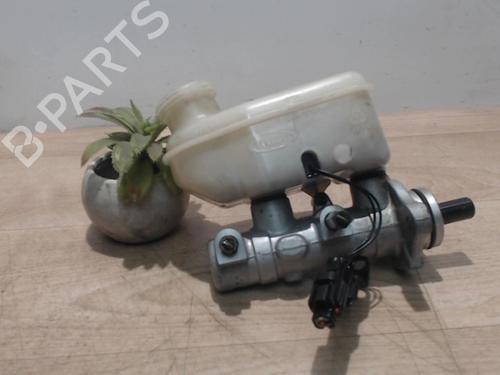 Used Brake master cylinder KIA SORENTO I (JC) 3.5 V6 4WD (194 hp) 25385830