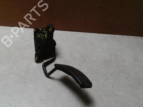 Used Pedal RENAULT CLIO III (BR0/1, CR0/1) 1.5 dCi (BR17, CR17) (86 hp) 31229704