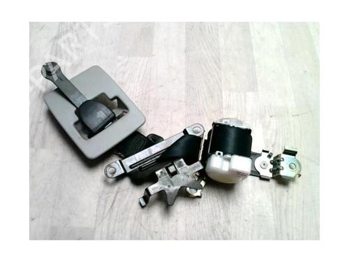 Rear center seatbelt TOYOTA COROLLA Verso (ZER_, ZZE12_, R1_) 2.0 D-4D (CUR10_, CUR10R) | BP25421966I27 