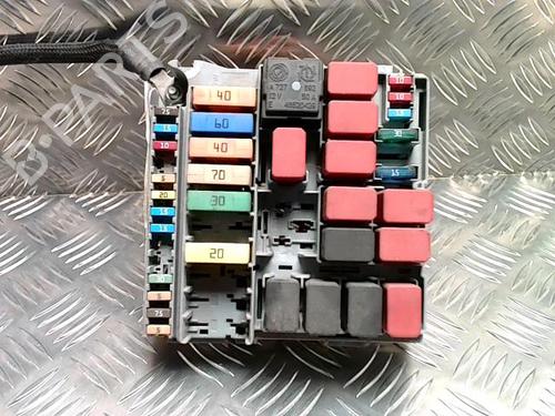 Used Fuse box CITROËN C4 Picasso I MPV (UD_) 1.6 HDi (109 hp) 25429746