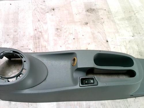 Console central RENAULT MODUS / GRAND MODUS (F/JP0_) 1.5 dCi (FP0F, JP0F) (86 hp) 31230210