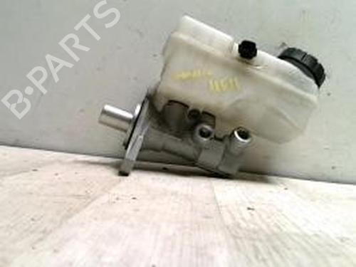 Used Brake master cylinder DACIA SANDERO II 1.5 dCi 75 / Blue dCi 75 (B8JW, B8M4, B8AH, B8M7, B8M6) (75 hp) 25426229