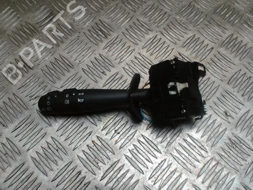 Used Switch RENAULT TWINGO II (CN0_) 1.2 16V (CN0K, CN0V, CN0A) (76 hp) 30519549