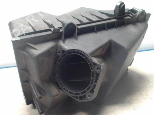 Used Air filter box VW GOLF IV (1J1) 1.6 (100 hp) 28088990