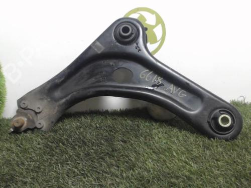 Used Left front suspension arm PEUGEOT 208 I (CA_, CC_) 1.6 HDi / BlueHDi 75 (75 hp) 29932747