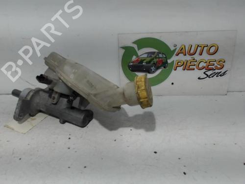brake-master-cylinder-citroen-c2-jm_-2003-2004-2005-2006-2007-2008-2009-2010-2011-2012-2013-2014-2015-2016-2017-25399096 main image