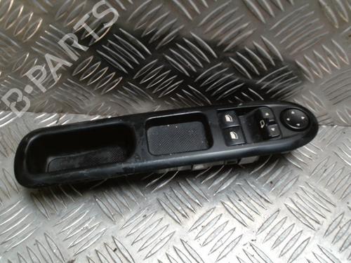 Used Left front window switch PEUGEOT 407 (6D_) 1.6 HDi 110 (6D9HZC, 6D9HYC) (109 hp) 31228959