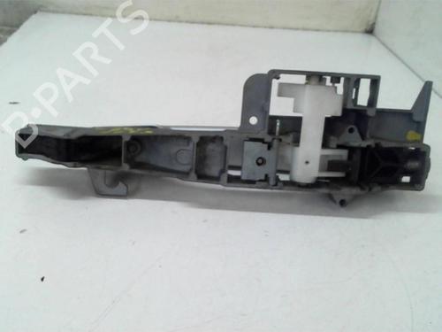 Front right exterior door handle PEUGEOT 407 (6D_) 2.0 HDi 135 (6DRHRH, 6DRHRE, 6DRHRG, 6DRHRJ) | BP25401008C129 