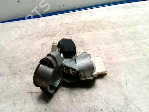 Switch TOYOTA YARIS (_P9_) 1.4 D-4D (NLP90_, NLP90R) | BP25423468I30 - Image 4