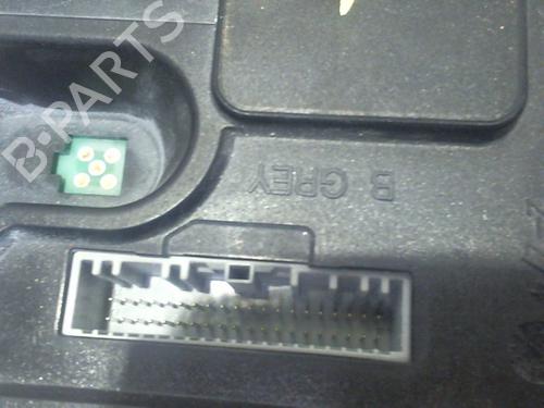 Fuse box RENAULT SCÉNIC III (JZ0/1_) 1.6 dCi (JZ00, JZ12) | BP25415052E1 